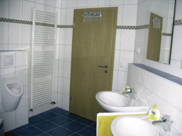 Bathroom on the top floor (9.2 sqm)