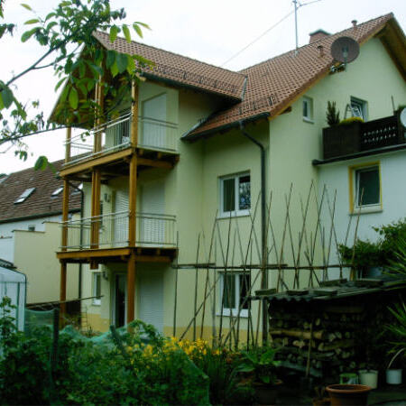 House from the  backyard